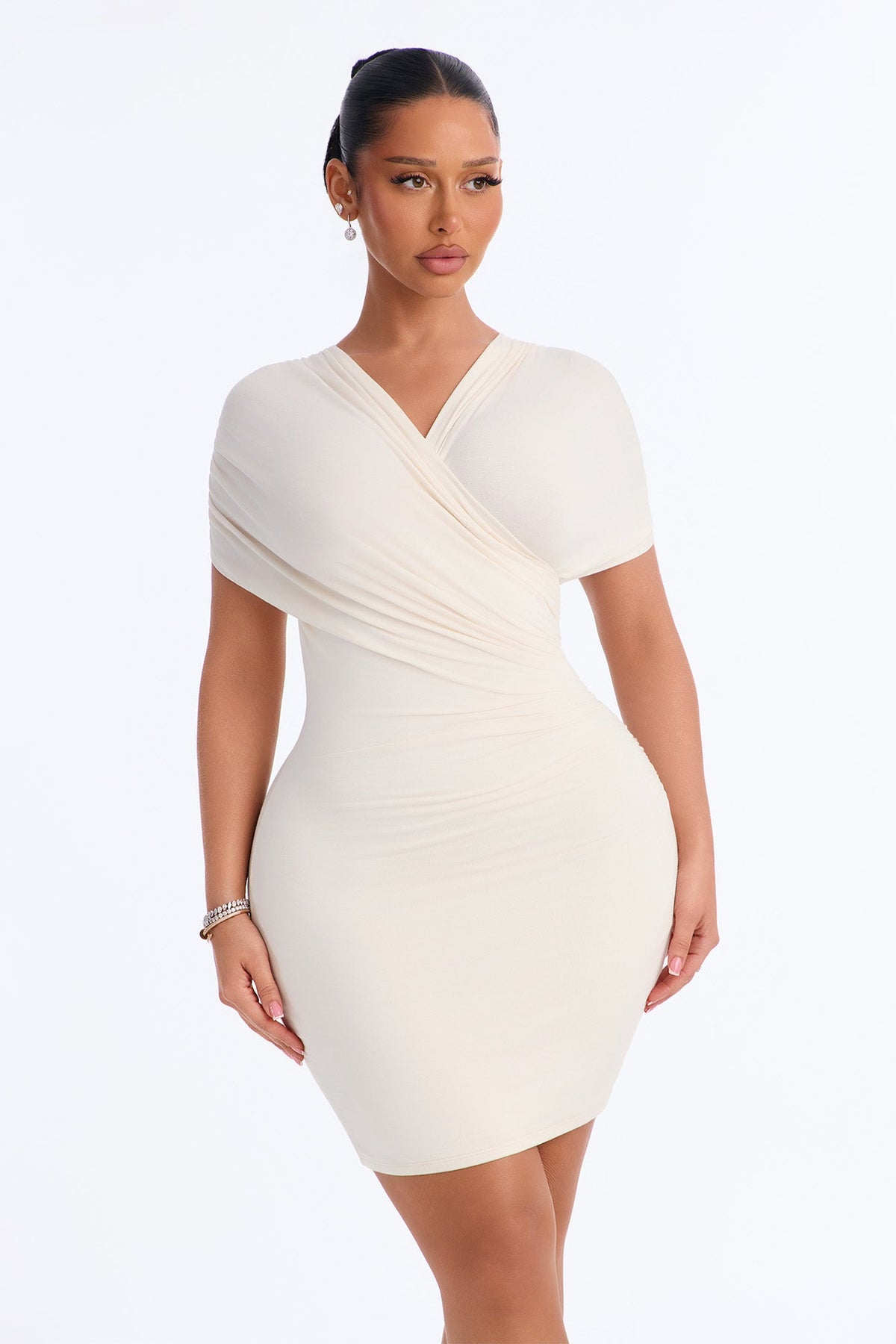 https://cdn.shopify.com/s/files/1/0293/9277/files/59958MN_Cream_JR_V1.jpg?v=1789407715