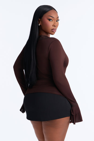 https://cdn.shopify.com/s/files/1/0293/9277/files/B426KT0435_Chocolate_PLUS_V4.jpg?v=1789055373&with=400&height=600