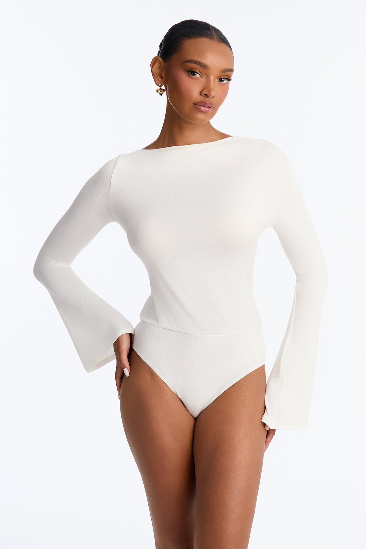 https://cdn.shopify.com/s/files/1/0293/9277/files/B426KT0610_Ivory_JR_V1.jpg?v=1788459496