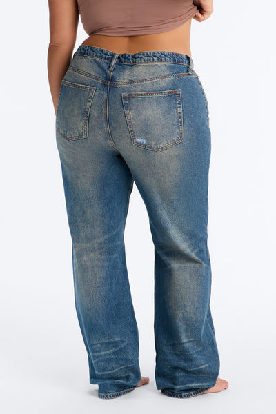 https://cdn.shopify.com/s/files/1/0293/9277/files/FN28525DAA_VintageWash_PLUS_V4.jpg?v=1786996413&with=400&height=600