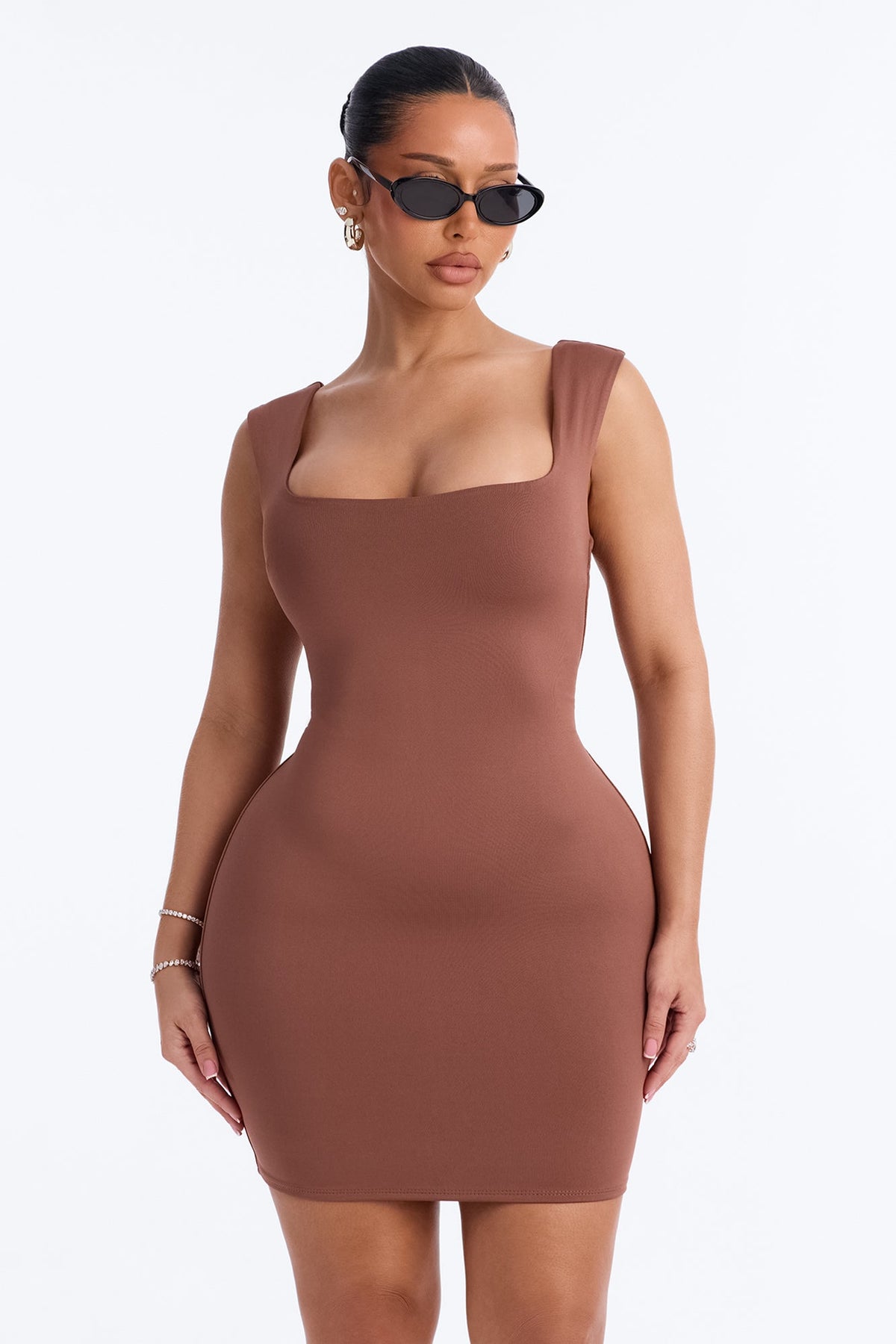 https://cdn.shopify.com/s/files/1/0293/9277/files/HD21524_Brown_JR_V1.jpg?v=1788634376