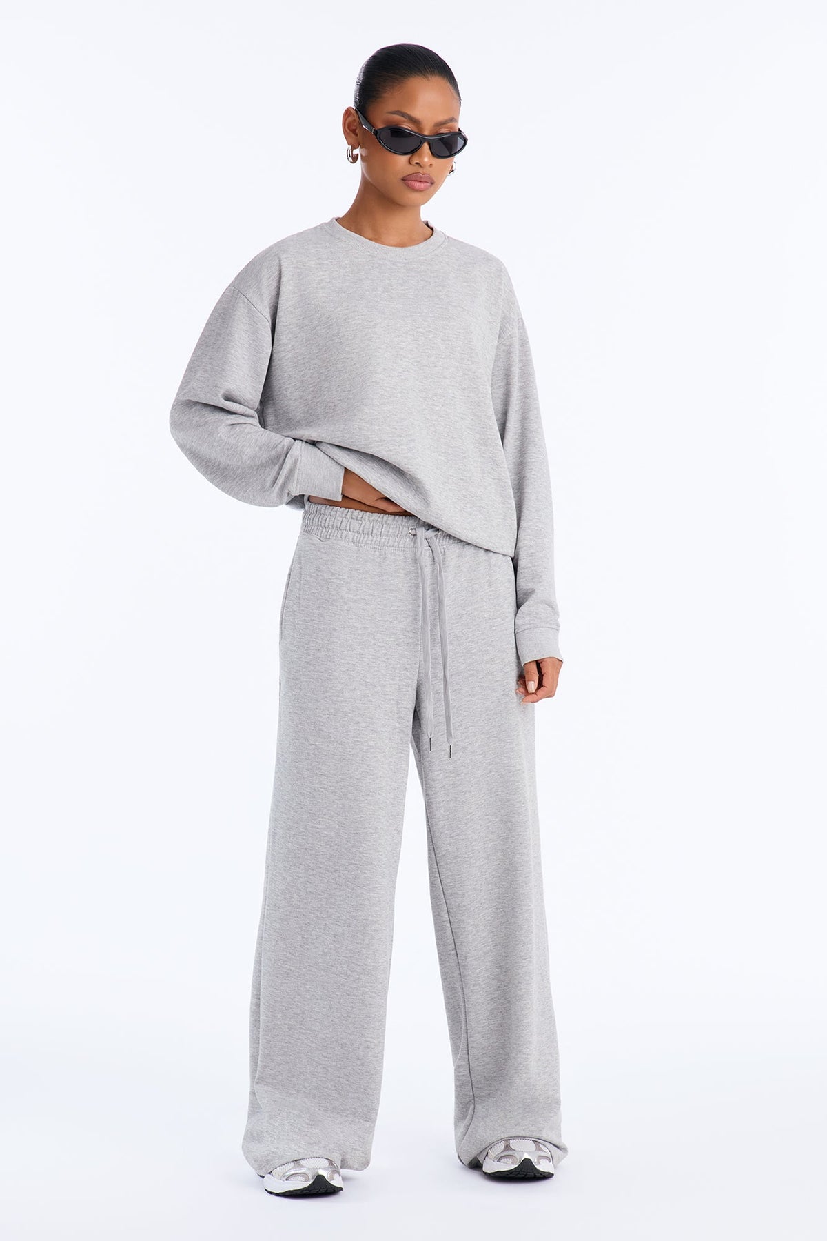 https://cdn.shopify.com/s/files/1/0293/9277/files/ISET581_HeatherGrey_JR_V1.jpg?v=1788816866