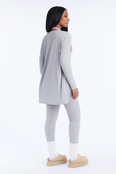https://cdn.shopify.com/s/files/1/0293/9277/files/NAF106911_HeatherGrey_JR_V4.jpg?v=1790095566&with=400&height=600