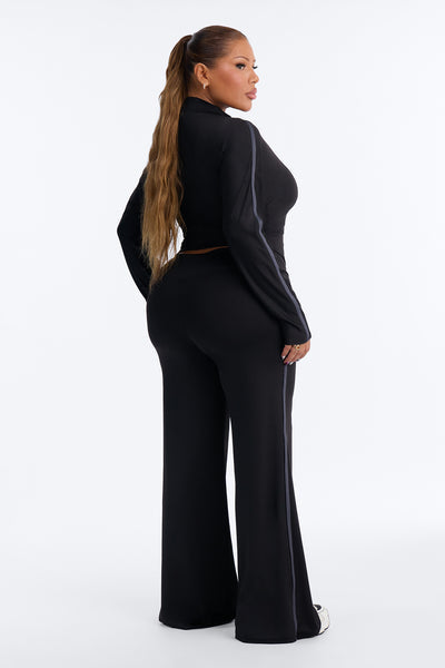 https://cdn.shopify.com/s/files/1/0293/9277/files/TAP2733N_Black_PLUS_V4.jpg?v=1788527987&with=400&height=600
