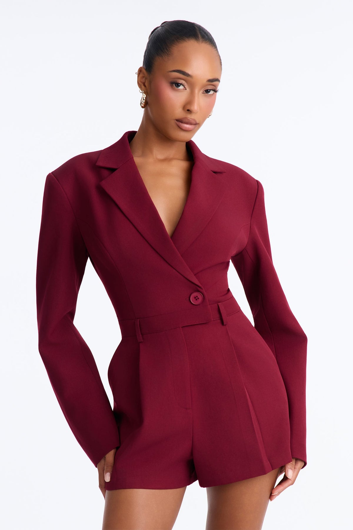 https://cdn.shopify.com/s/files/1/0293/9277/files/V12506RP0701_Wine_JR_V1.jpg?v=1788457264
