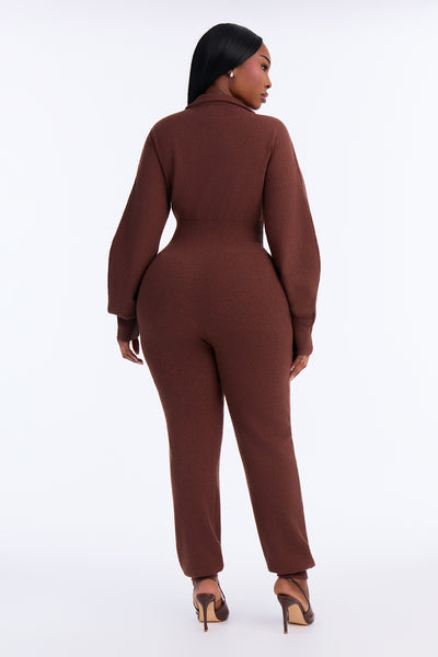 https://cdn.shopify.com/s/files/1/0293/9277/files/V126JP0160_Chocolate_PLUS_V4.jpg?v=1790027941&with=400&height=600