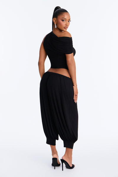 https://cdn.shopify.com/s/files/1/0293/9277/files/V126MS06663_Black_JR_V4.jpg?v=1788459427&with=400&height=600
