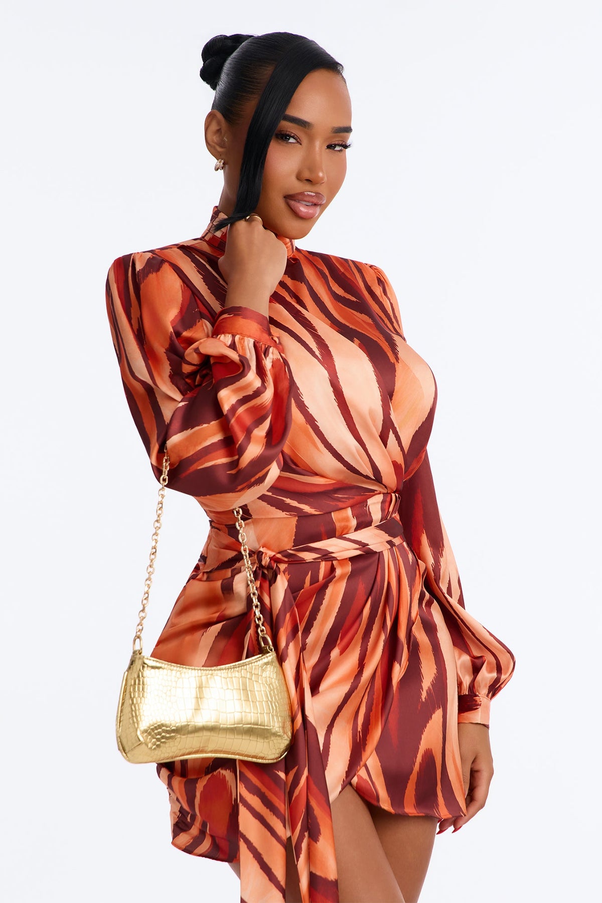 https://cdn.shopify.com/s/files/1/0293/9277/files/ZDFNA1182_Gold_JR_V1.jpg?v=1789064935