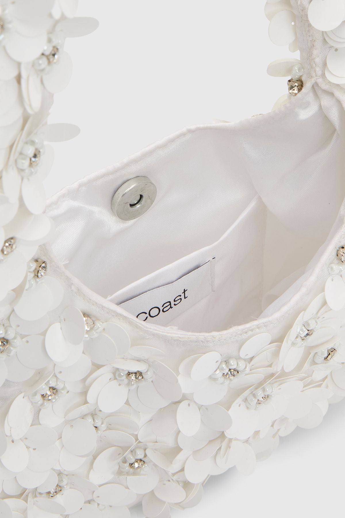 https://mediahub.prettylittlething.com/bcc12661_ivory_xl_4