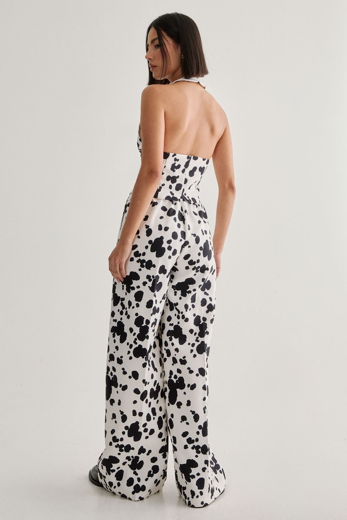 https://mediahub.prettylittlething.com/bgg25474_mono_xl_3