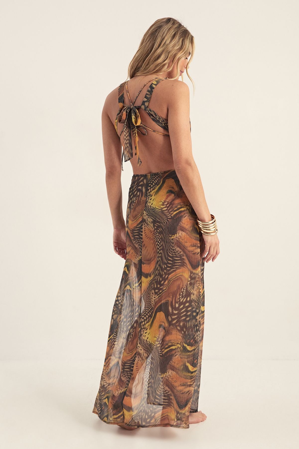 https://mediahub.prettylittlething.com/bgg28153_orange_xl_3