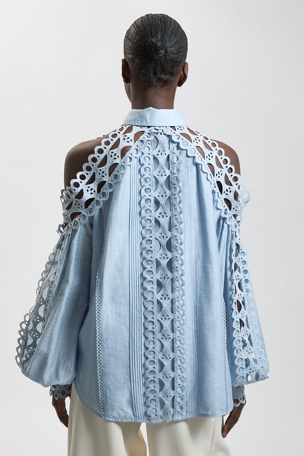 https://mediahub.prettylittlething.com/bkk29000_light%20blue_xl_4