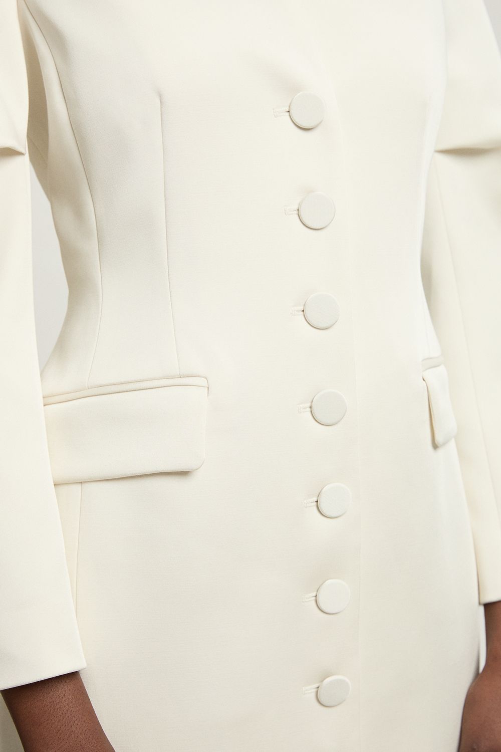https://mediahub.prettylittlething.com/bkk29777_ivory_xl_4