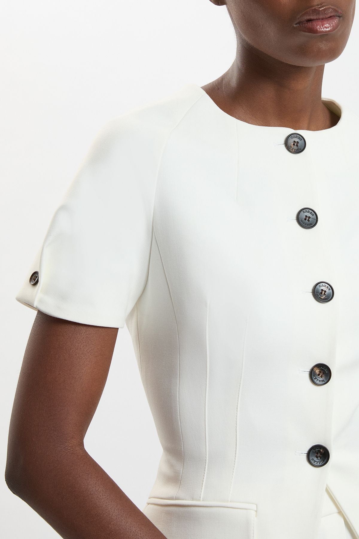 https://mediahub.prettylittlething.com/bkk31153_ivory_xl_4