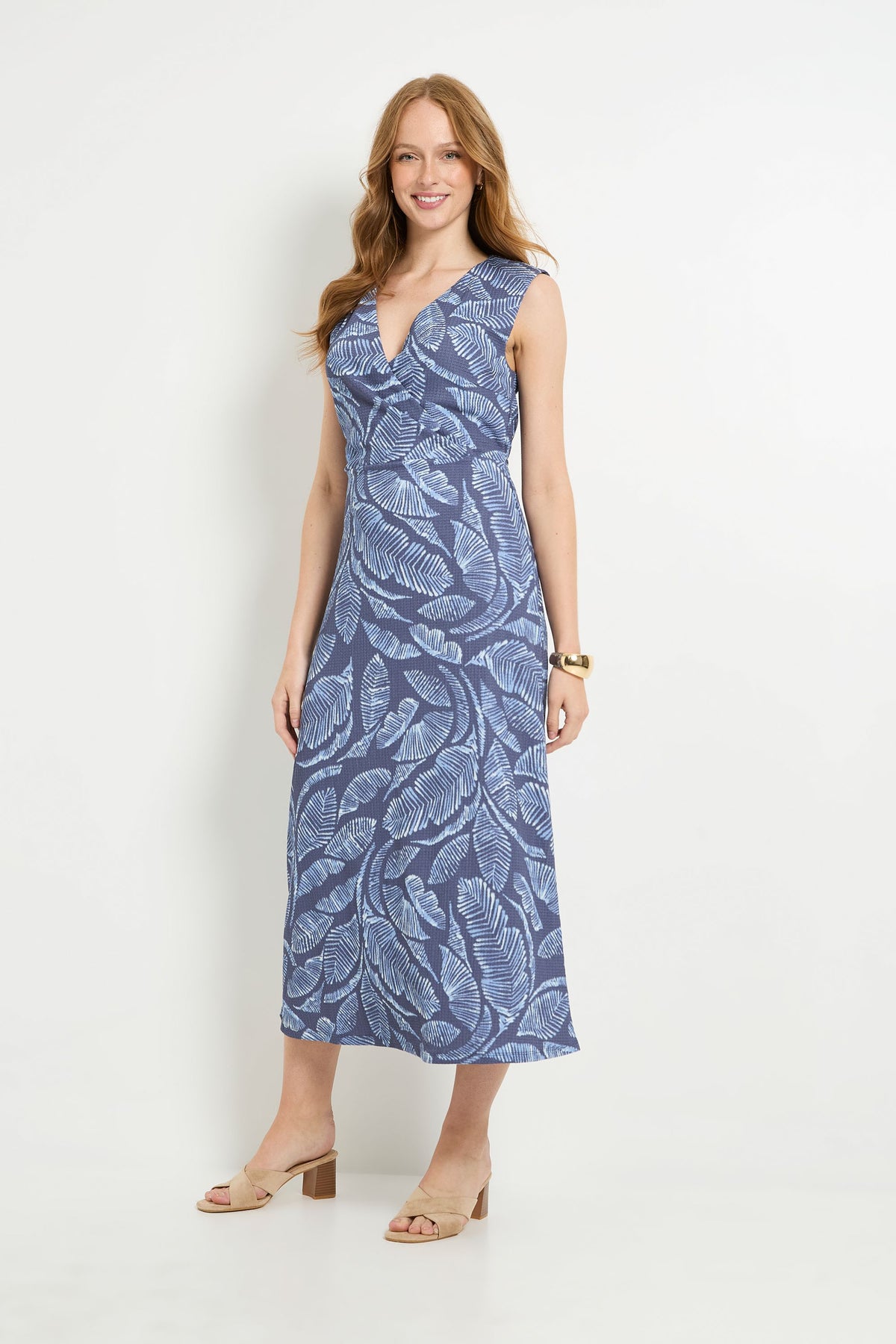 https://mediahub.prettylittlething.com/byy17970_navy_xl_4