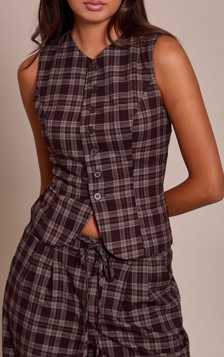 https://mediahub.prettylittlething.com/cno1938_chocolate%20brown_xl_3