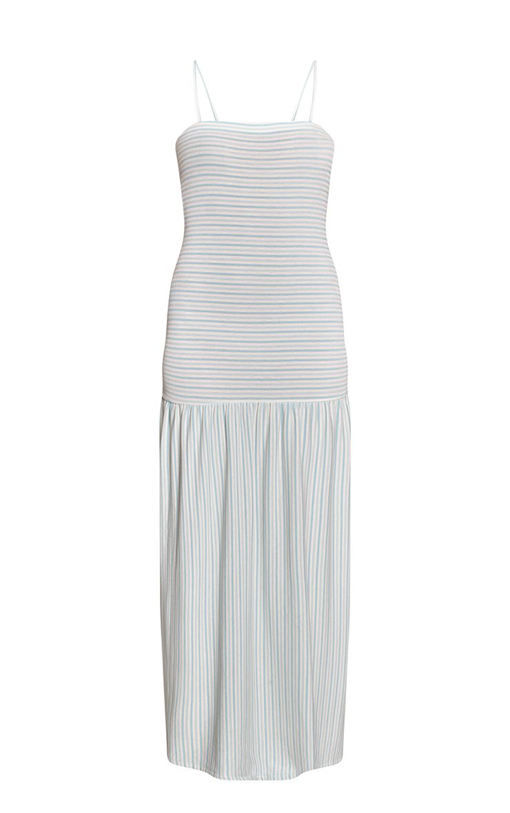 https://mediahub.prettylittlething.com/cnp9585_Baby%20Blue_xl_4