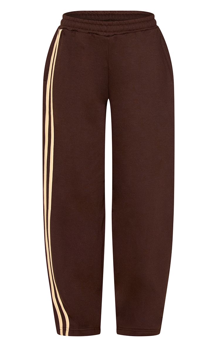 https://mediahub.prettylittlething.com/cnq0427_chocolate_xl_4