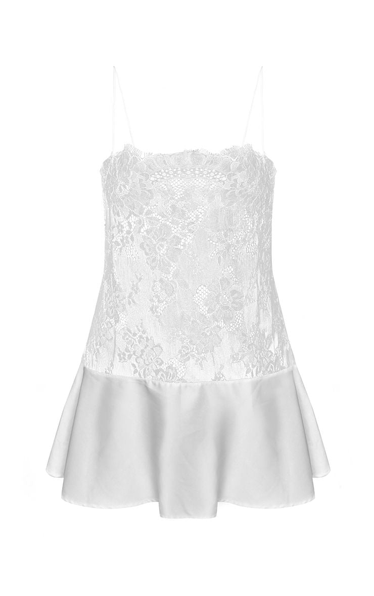 https://mediahub.prettylittlething.com/cnq0874_white_xl_4