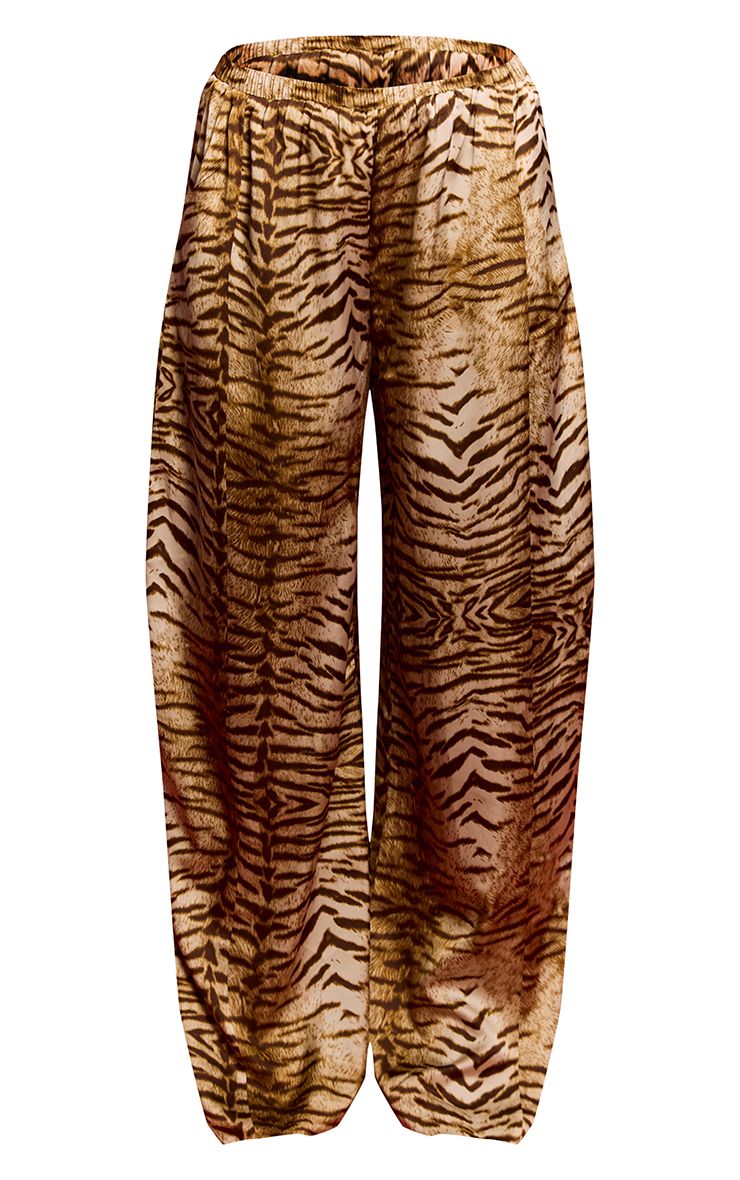 https://mediahub.prettylittlething.com/cnq5563_multi_xl_4