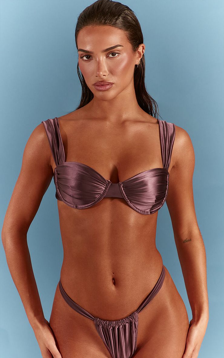 https://mediahub.prettylittlething.com/cnq7353_plum_xl_5
