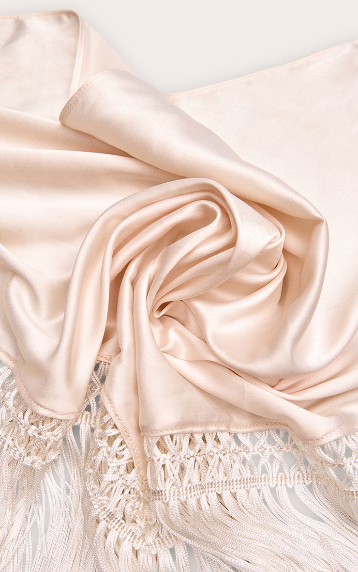 https://mediahub.prettylittlething.com/cnq8117_cream_xl_2