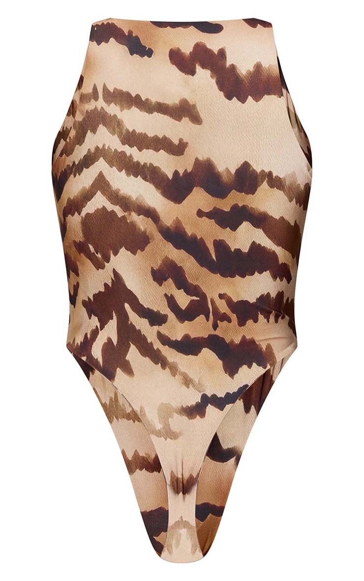https://mediahub.prettylittlething.com/cnq8620_sand_xl_5
