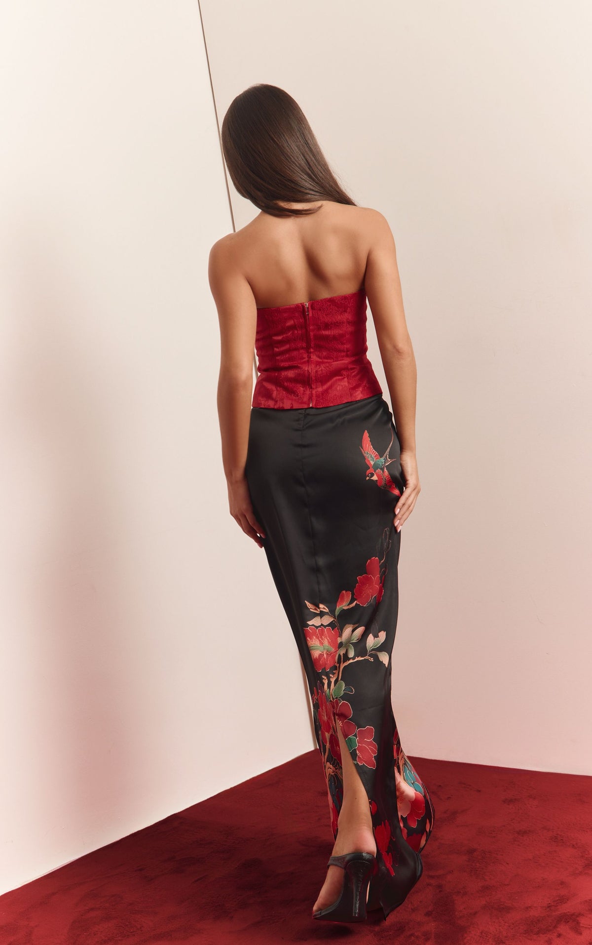 https://mediahub.prettylittlething.com/cnq8933_black_xl_3