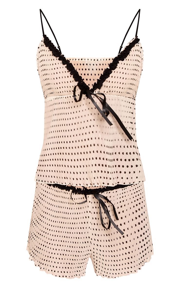 https://mediahub.prettylittlething.com/cnq9676_mono%20polka%20dot_xl_4