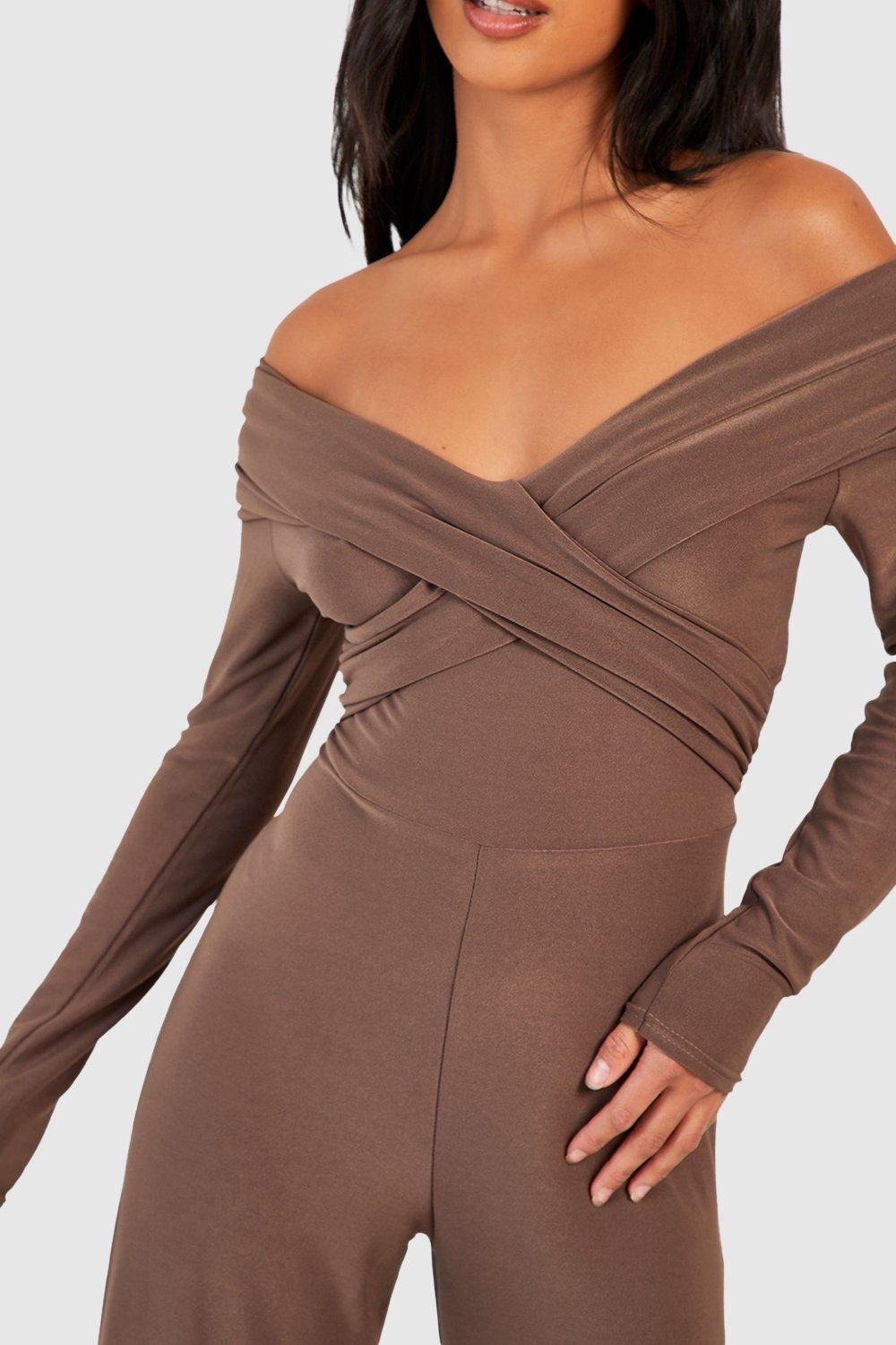 https://mediahub.prettylittlething.com/gzz74504_taupe_xl_3