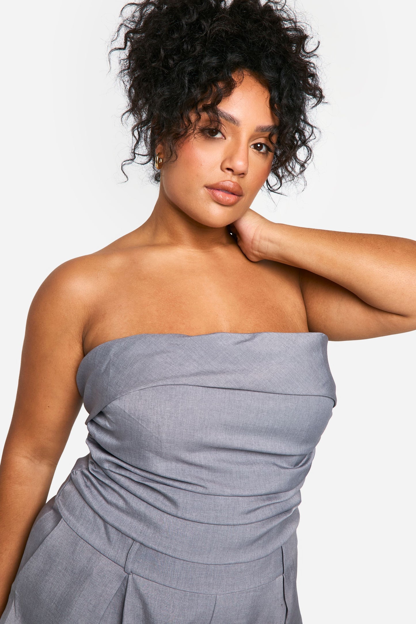 https://mediahub.prettylittlething.com/hzz04777_grey_xl_3