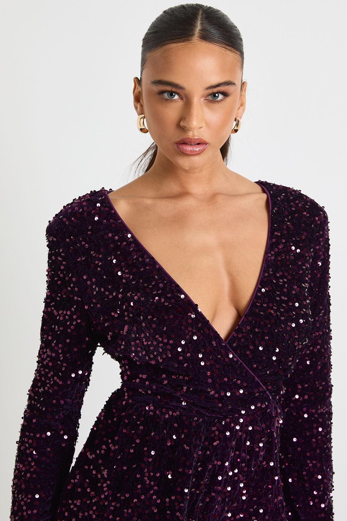 https://mediahub.prettylittlething.com/hzz07733_wine_xl_3
