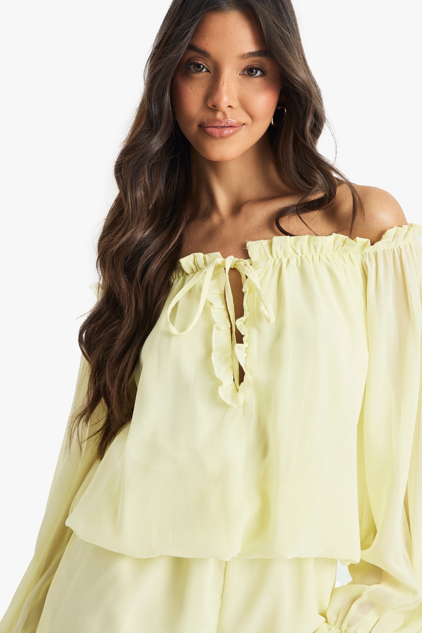 https://mediahub.prettylittlething.com/hzz22145_lemon_xl_3
