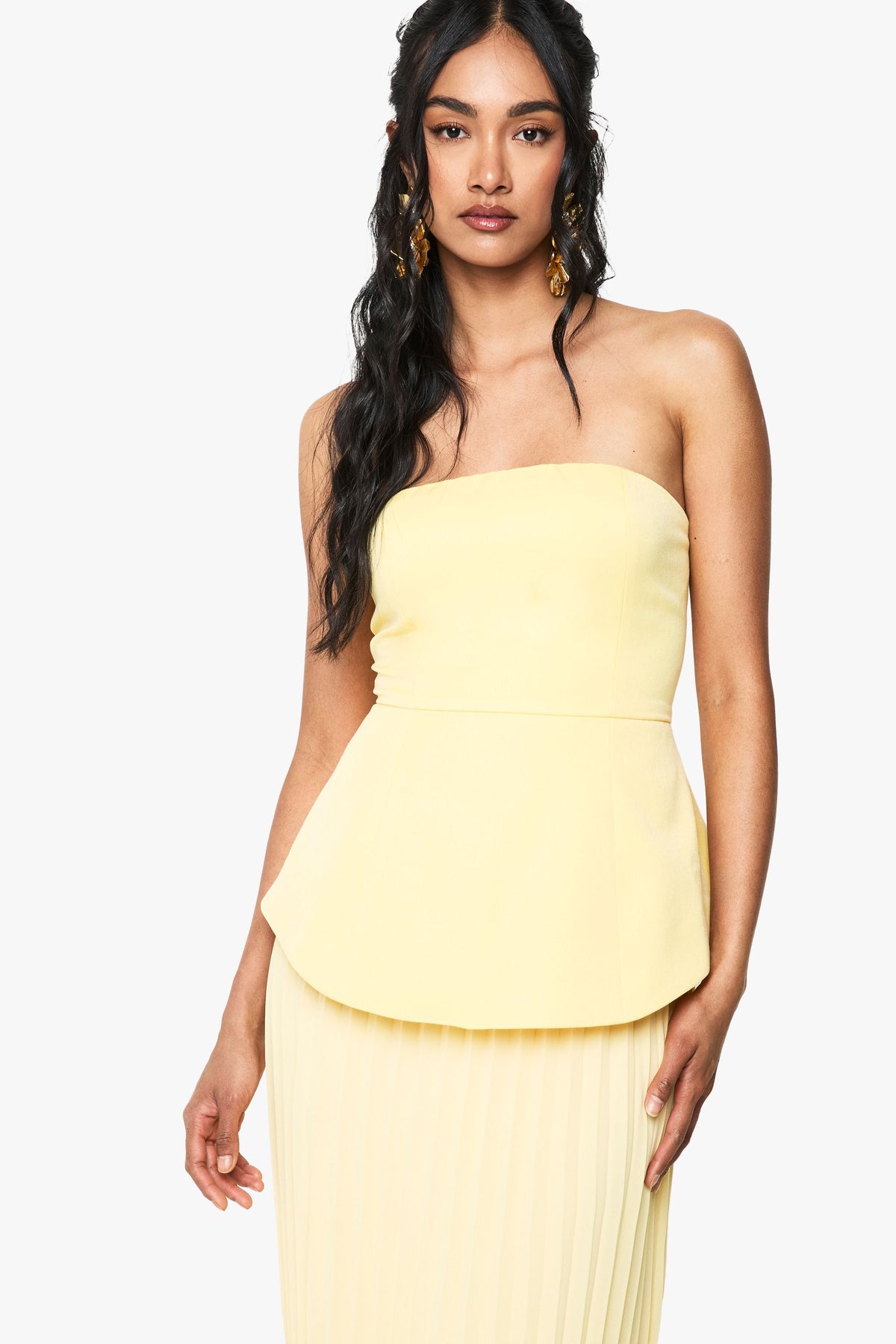 https://mediahub.prettylittlething.com/hzz24446_lemon_xl_3