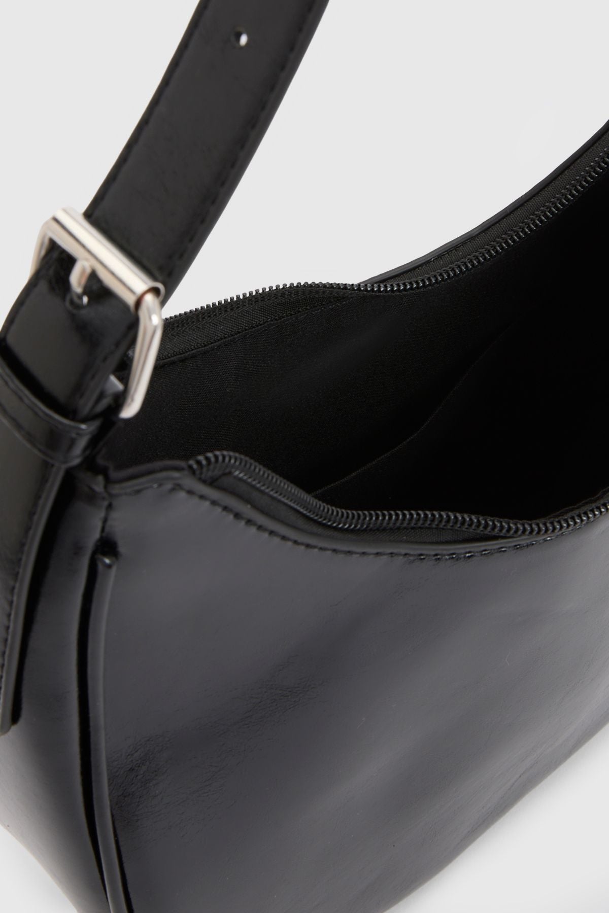 https://mediahub.prettylittlething.com/hzz53366_black_xl_3