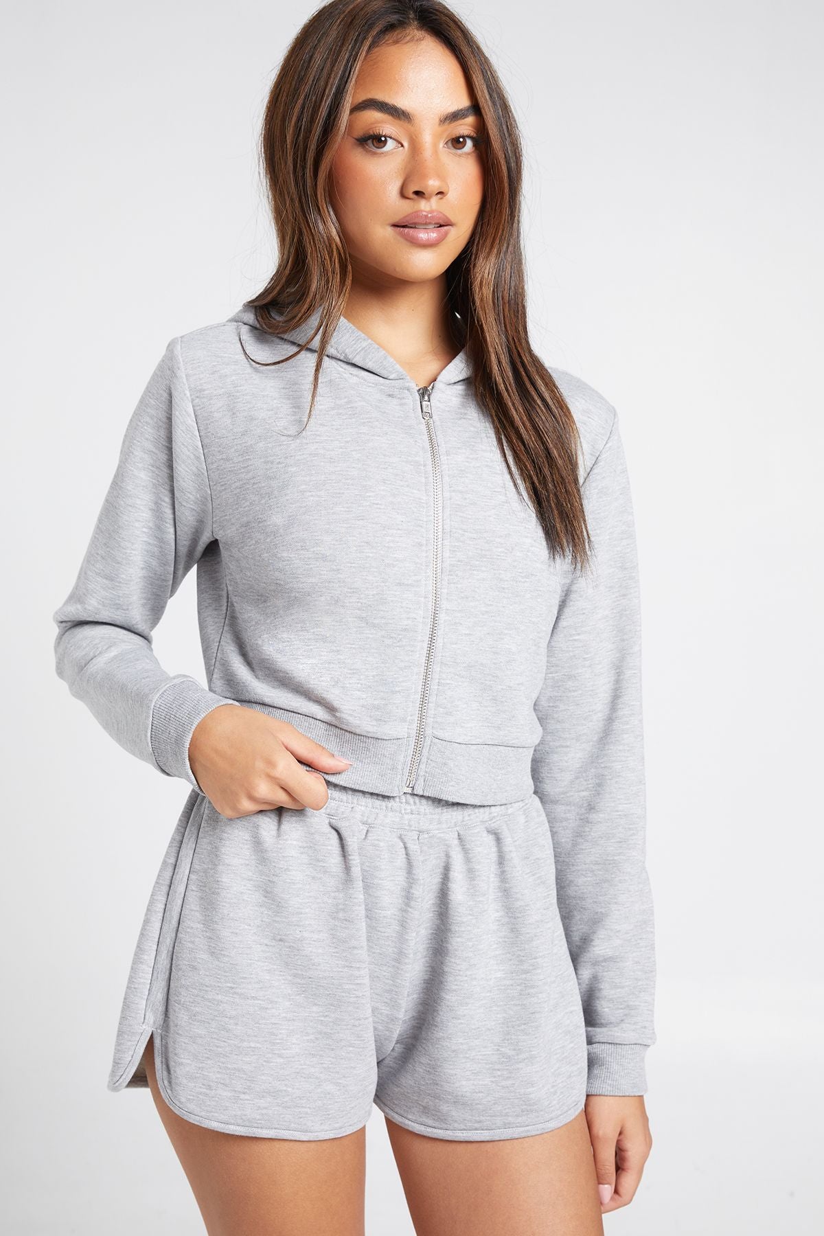 https://mediahub.prettylittlething.com/hzz57249_ash%20grey_xl_3