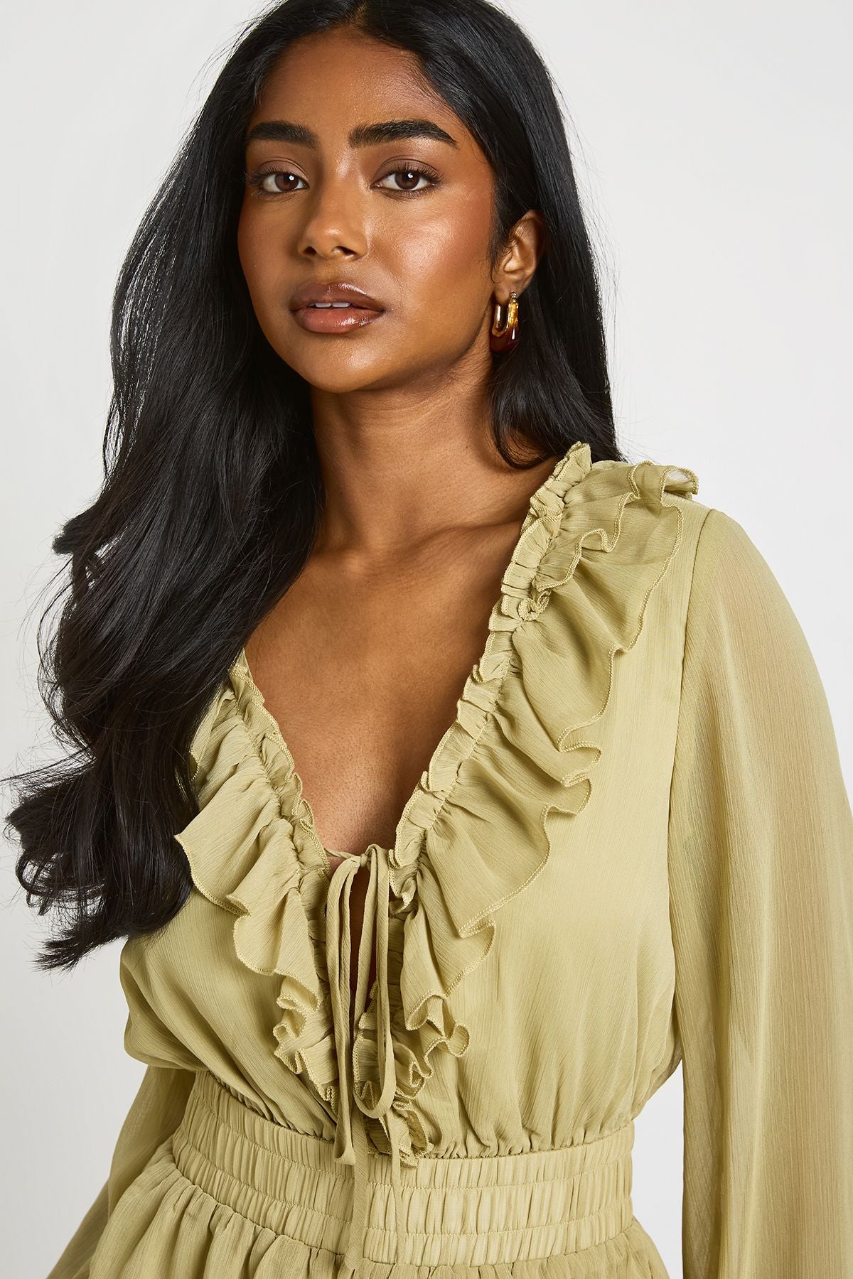 https://mediahub.prettylittlething.com/hzz58658_olive_xl_3