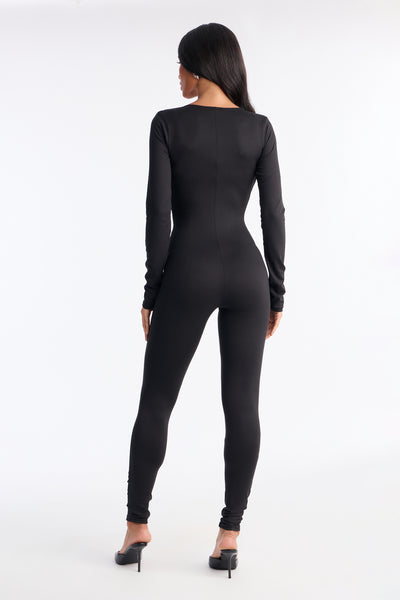 https://cdn.shopify.com/s/files/1/0293/9277/files/01-02-26_S1_28_JP3300_Black_JG_SS_13-21-30_7426_PXF.jpg?v=1767644176&with=400&height=600