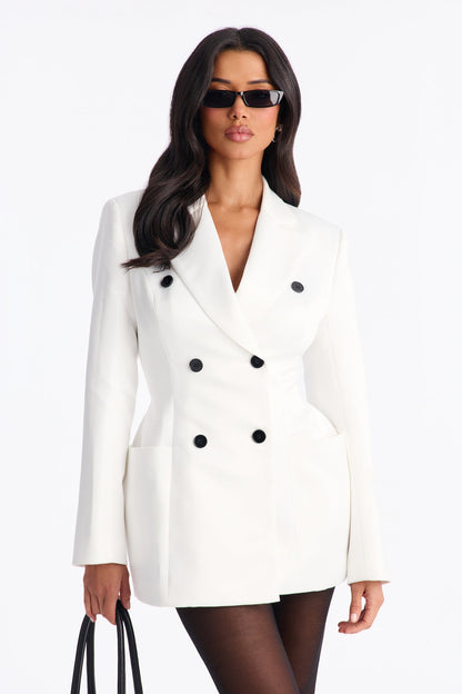 https://cdn.shopify.com/s/files/1/0293/9277/files/01-02-26_S1_32_B225BZ0712_White_JG_SS_13-43-30_7573_PXF.jpg?v=1767644296