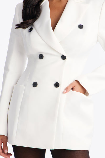 https://cdn.shopify.com/s/files/1/0293/9277/files/01-02-26_S1_32_B225BZ0712_White_JG_SS_13-44-18_7586_PXF.jpg?v=1767644288&with=400&height=600