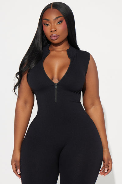 https://cdn.shopify.com/s/files/1/0293/9277/files/01-04-24_S4_37_J1K1519C_Black_TK_AC_13-36-04_PLUS_24785_PXF.jpg?v=1704835968&with=400&height=600