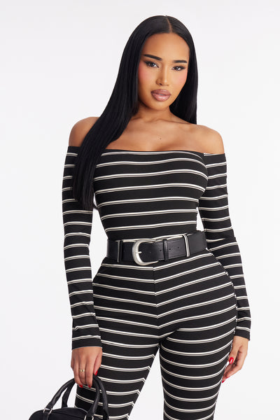 https://cdn.shopify.com/s/files/1/0293/9277/files/01-05-26_S2_57_67615SK_BlackWhite_TK_PC_15-14-08_20975_PXF_VV.jpg?v=1767823500&with=400&height=600