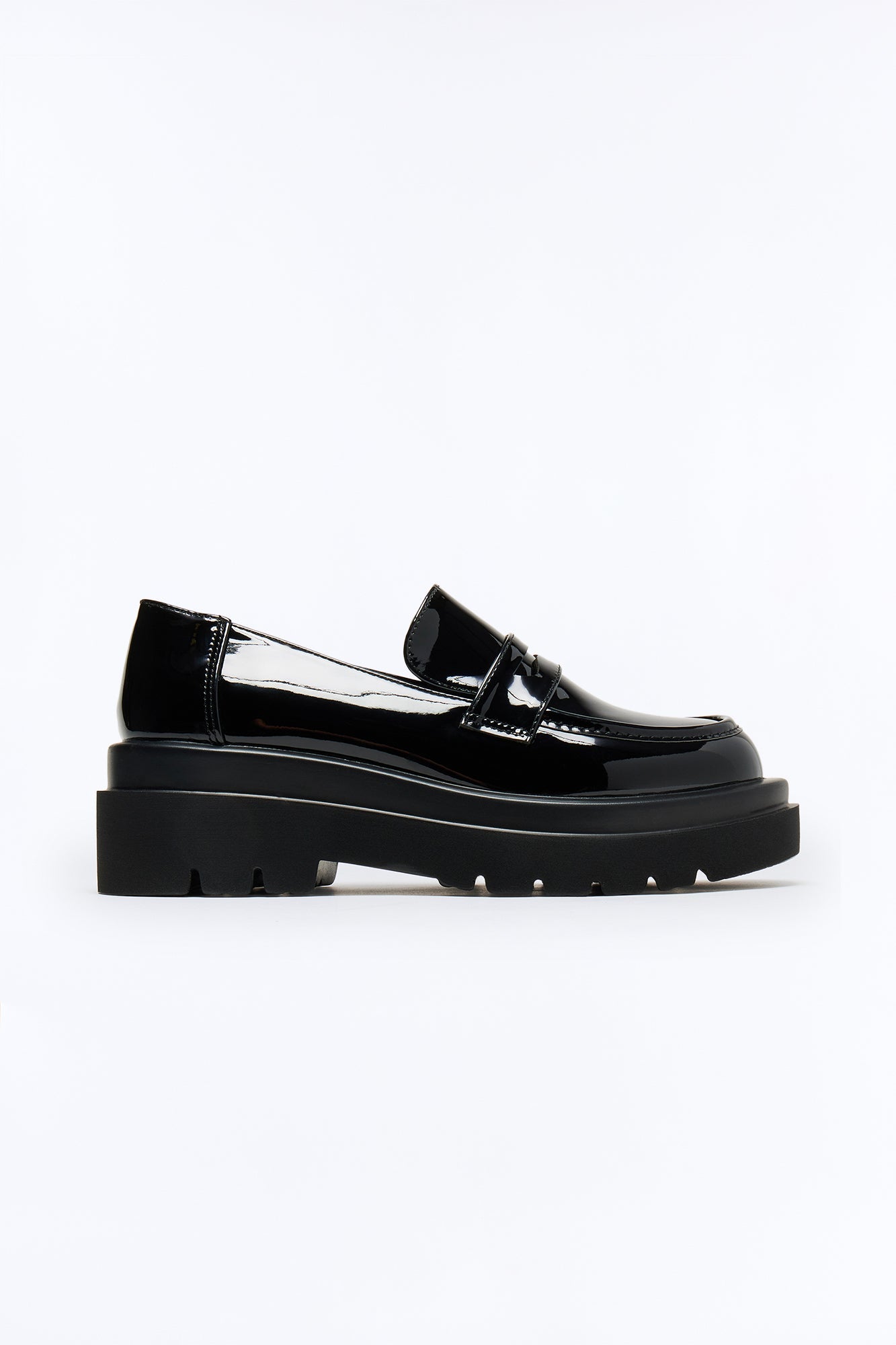 https://cdn.shopify.com/s/files/1/0293/9277/files/01-05-26_SLPM_46_LF11422_Black_ZSR_AE_19-09-13_FLATLAY_2093_PXF.jpg?v=1767886619