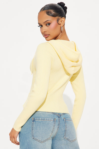 https://cdn.shopify.com/s/files/1/0293/9277/files/01-06-25_S6_36_76966Y_Yellow_RS_IM_16-18-02_61293_PXF.jpg?v=1736529802&with=400&height=600