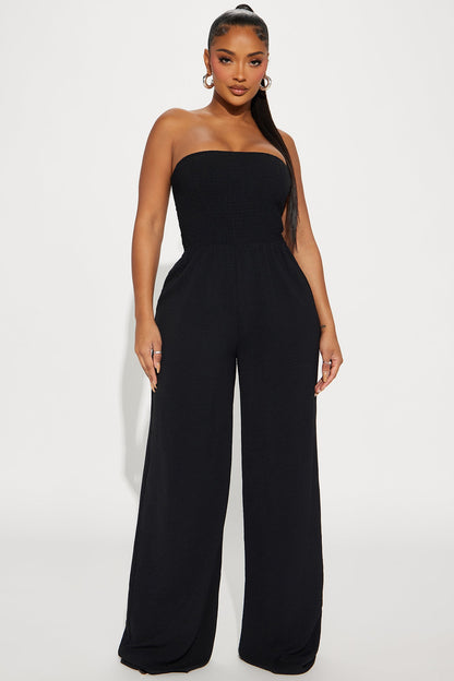 https://cdn.shopify.com/s/files/1/0293/9277/files/01-09-24_S1_11_WP8493D_Black_RA_AC_10-41-47_3866_PXF.jpg?v=1705433945