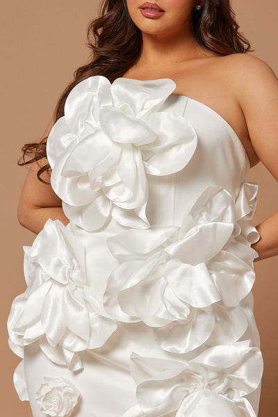 https://cdn.shopify.com/s/files/1/0293/9277/files/01-09-24_S4_36_23GWF10617_White_KT_IM_13-12-45_PLUS_0552_PXF_MR.jpg?v=1706138313&with=400&height=600