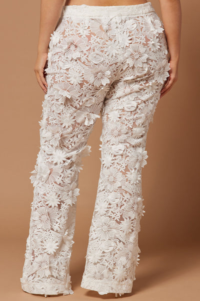 https://cdn.shopify.com/s/files/1/0293/9277/files/01-09-24_S4_39_B47210_White_KT_IM_13-20-38_PLUS_34055_PXF_MR.jpg?v=1706138419&with=400&height=600