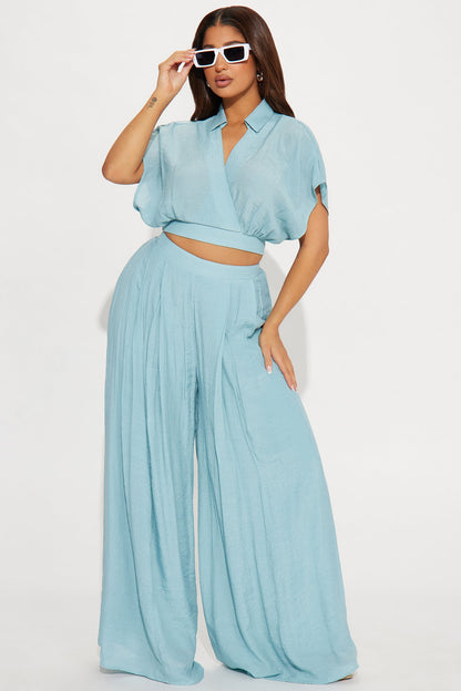 https://cdn.shopify.com/s/files/1/0293/9277/files/01-10-24_S6_31_HF24F241SET_Blue_KT_PC_13-47-15_71998_PXF.jpg?v=1705451778