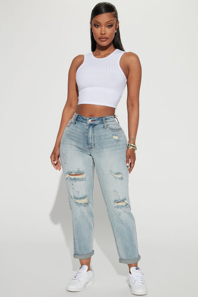 https://cdn.shopify.com/s/files/1/0293/9277/products/01-11-23Studio2_MS_RENEE_15-00-07_26_HT12154_White_12667_ES.jpg?v=1709581243&with=400&height=600