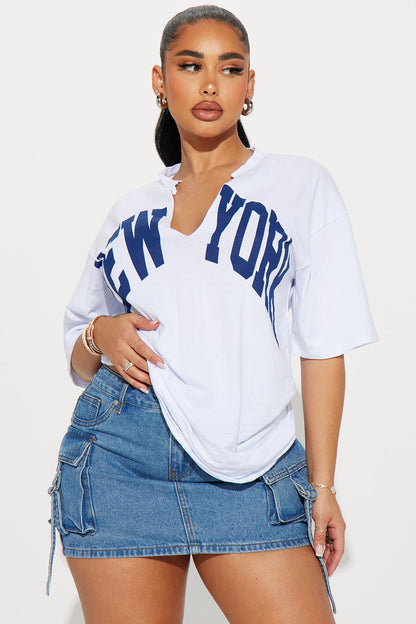 https://cdn.shopify.com/s/files/1/0293/9277/files/01-11-24_S1_62_T4321FN_White_KT_PC_15-32-43_0198_PXF.jpg?v=1705604447